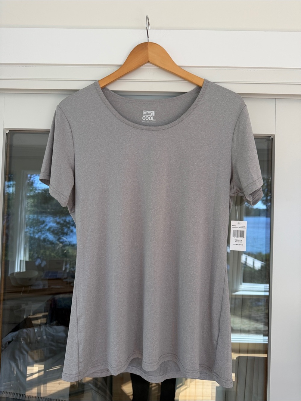 32 Degrees Women's Light Gray Short Sleeve Crew Tee